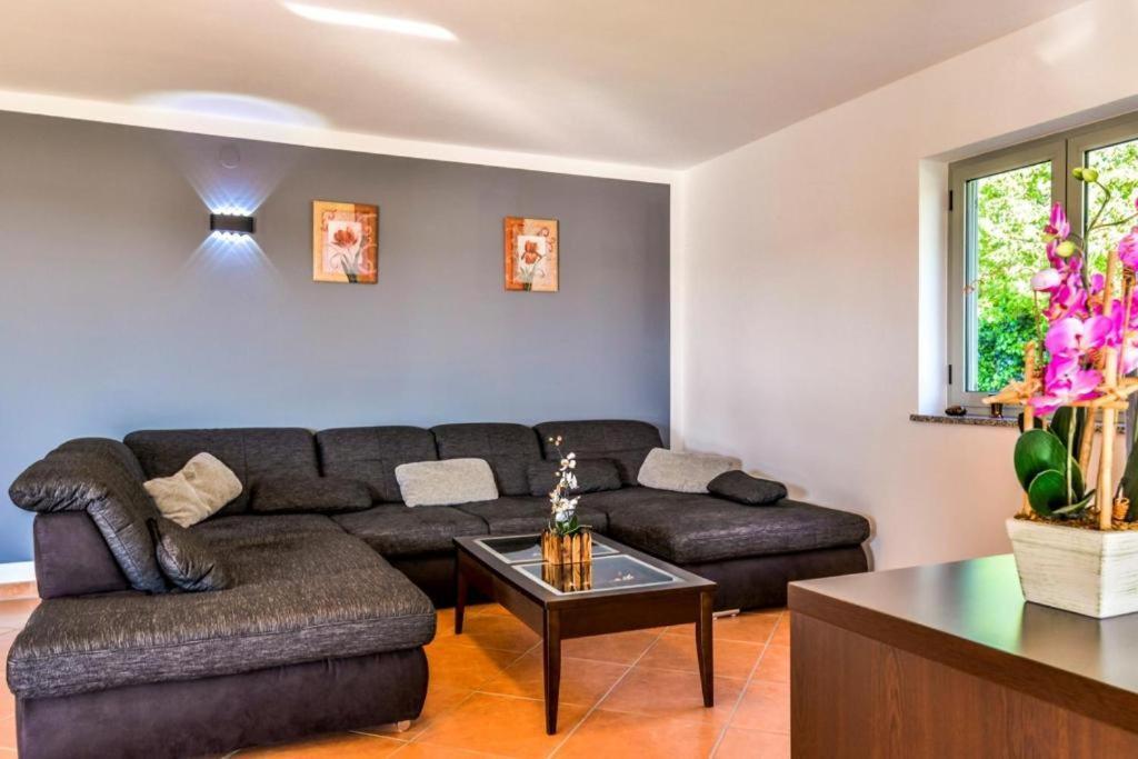 Apartments Lia-Jolie ウマグ エクステリア 写真
