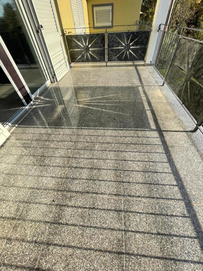 Apartments Lia-Jolie ウマグ エクステリア 写真