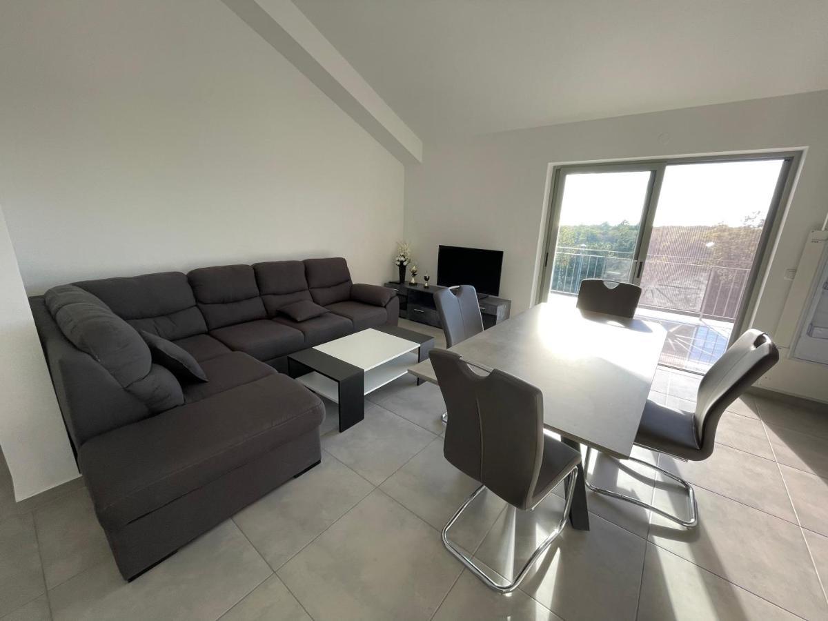 Apartments Lia-Jolie ウマグ エクステリア 写真